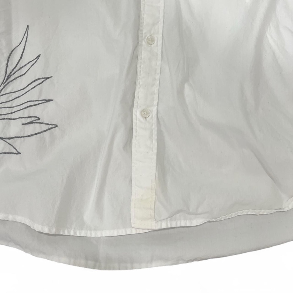 Michael Kors White Leaf Embroidered Shirt (L) - Picture 4 of 4